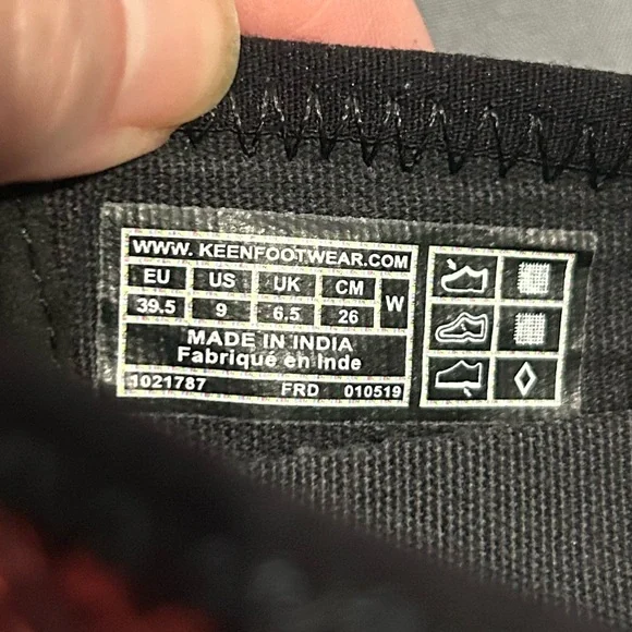 KEEN Womens Sienna Mary Jane Flat Red Black Plaid Size 9 buffalo check pattern - Picture 7 of 7